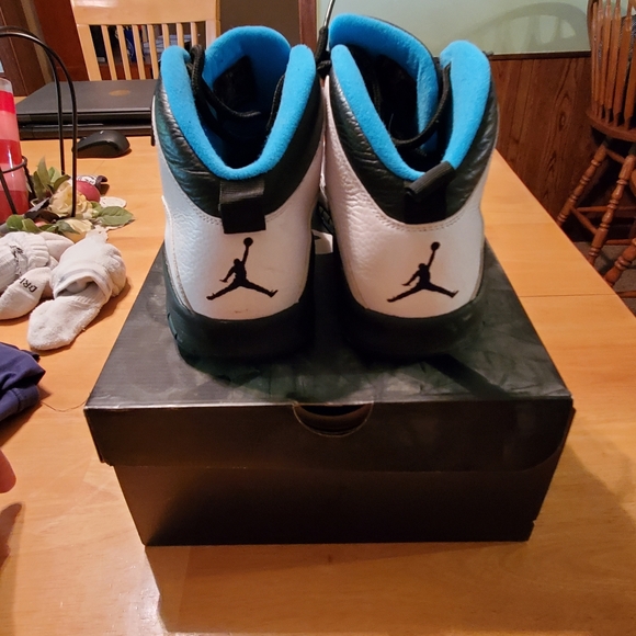 Jordan Retro 10 "Powder Blue" - Picture 7 of 7